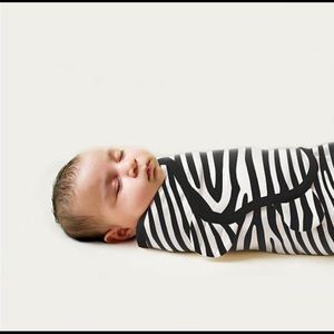 New SwaddleMe infant wrap